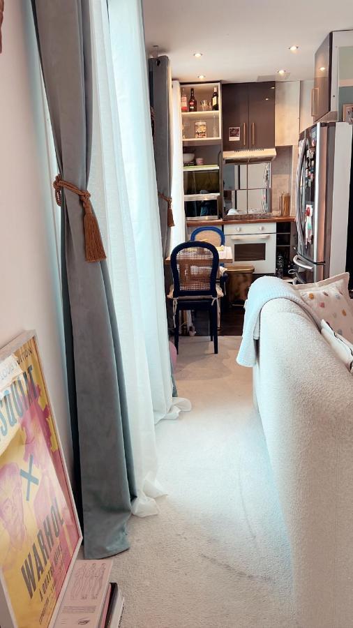 Cozy Paris Apartment Exterior foto